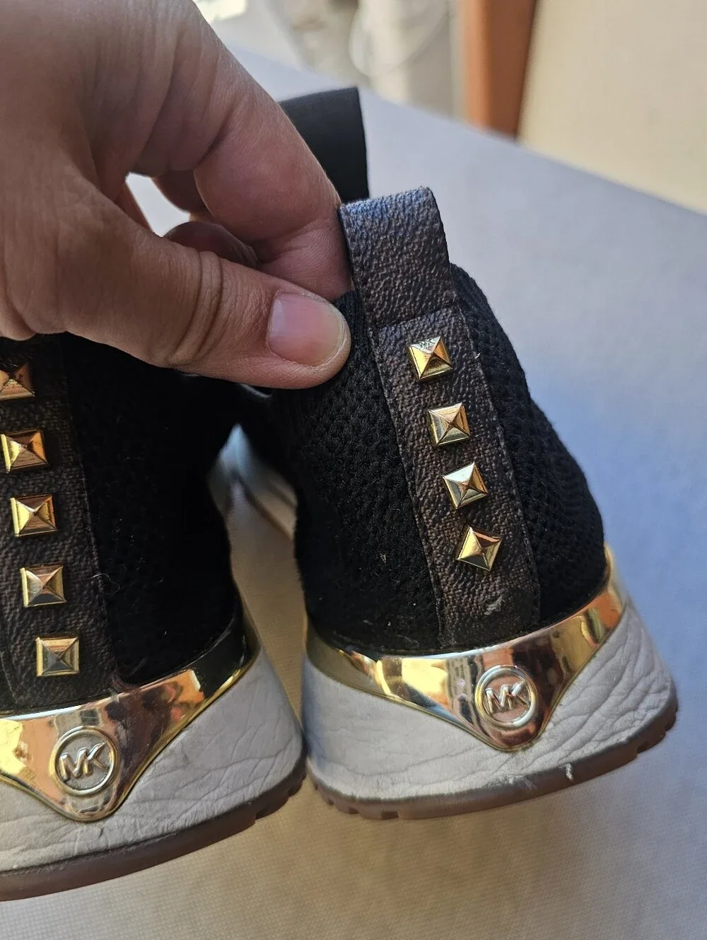 Michael Kors Bodie Slip On Sneakers Black Gold Studded Women’s Approx 8.5